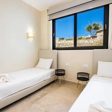 Euphoria Lakki (Karpathos)