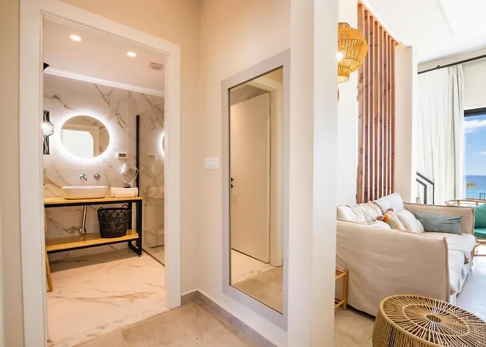 Euphoria Lakki (Karpathos)