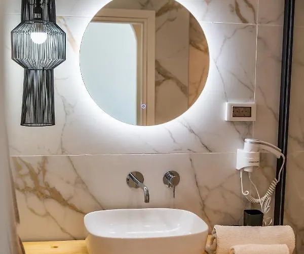 Euphoria Lakki (Karpathos)